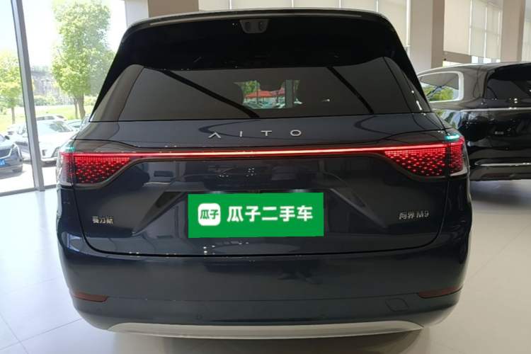 Used Hima AITO M9 2024 Range-Extended Ultra Version 42 kWh 6-Seater Model Rear