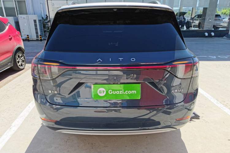 Used Hima AITO M9 2024 Range-Extended Ultra Version 42 kWh 6-Seater Model Rear