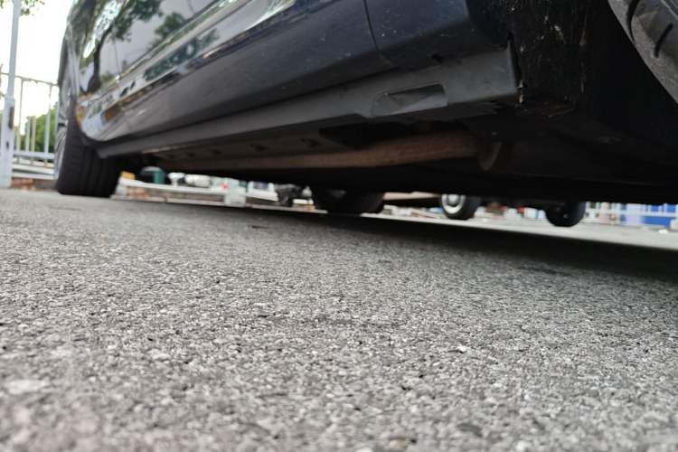 Used Hima AITO M9 2024 Range-Extended Ultra Version 42 kWh 6-Seater Model Right Side Sill