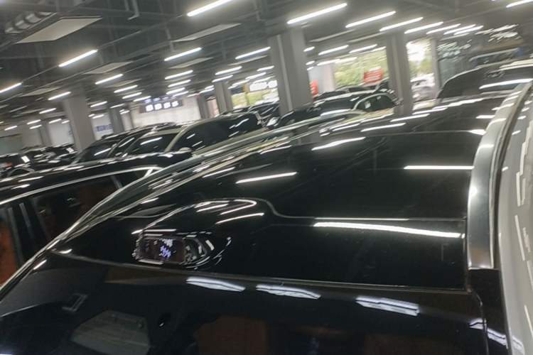 Used Hima AITO M9 2024 Range-Extended Ultra Version 42 kWh 6-Seater Model Roof