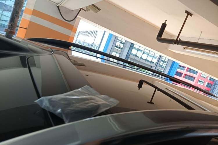 Used Hima AITO M9 2024 All-Electric Ultra Version 100 kWh 6-Seater Model Roof