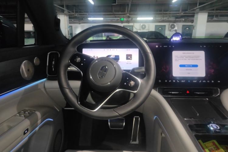 Used Hima AITO M9 2024 Range-Extended Max Edition 42 kWh 6-Seater Version Steering Wheel