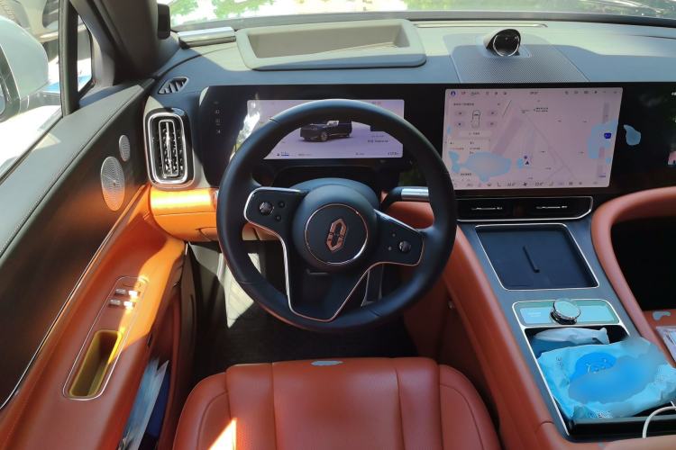 Used Hima AITO M9 2024 Range-Extended Ultra Version 52 kWh 6-Seater Model Steering Wheel