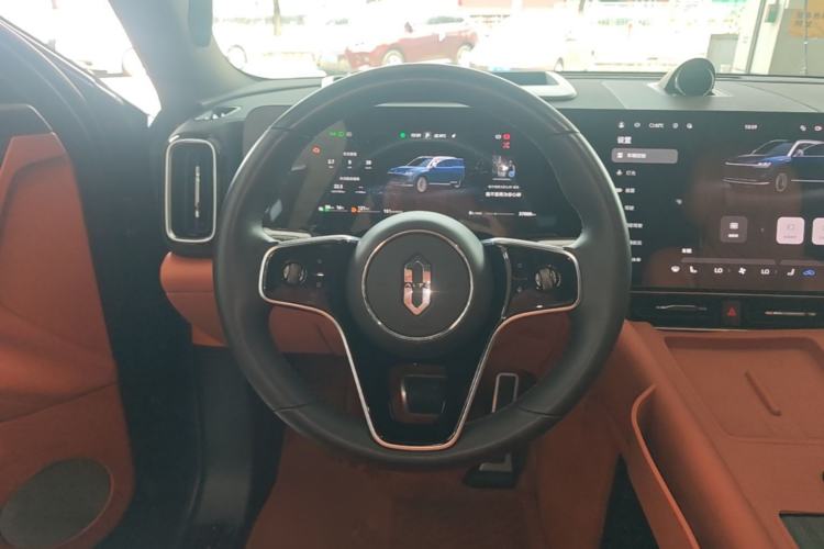 Used Hima AITO M9 2024 Range-Extended Ultra Version 42 kWh 6-Seater Model Steering Wheel