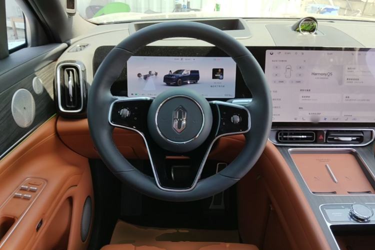Used Hima AITO M9 2024 All-Electric Ultra Version 100 kWh 6-Seater Model Steering Wheel