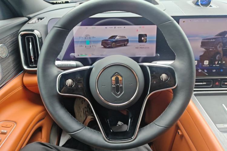 Used Hima AITO M9 2024 Range-Extended Max Edition 42 kWh 6-Seater Version Steering Wheel