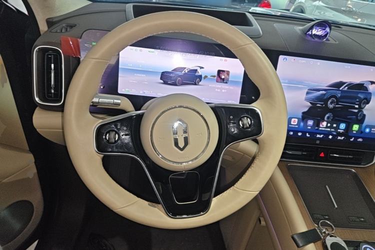 Used Hima AITO M9 2024 Range-Extended Ultra Version 42 kWh 6-Seater Model Steering Wheel