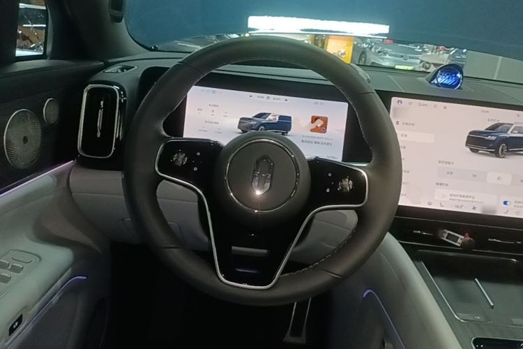Used Hima AITO M9 2024 Range-Extended Ultra Version 42 kWh 6-Seater Model Steering Wheel
