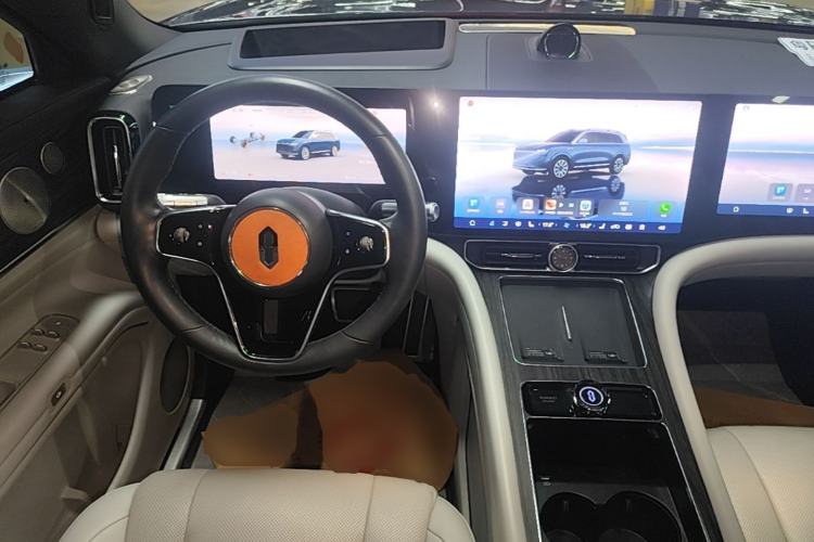 Used Hima AITO M9 2024 Range-Extended Ultra Version 52 kWh 6-Seater Model Steering Wheel