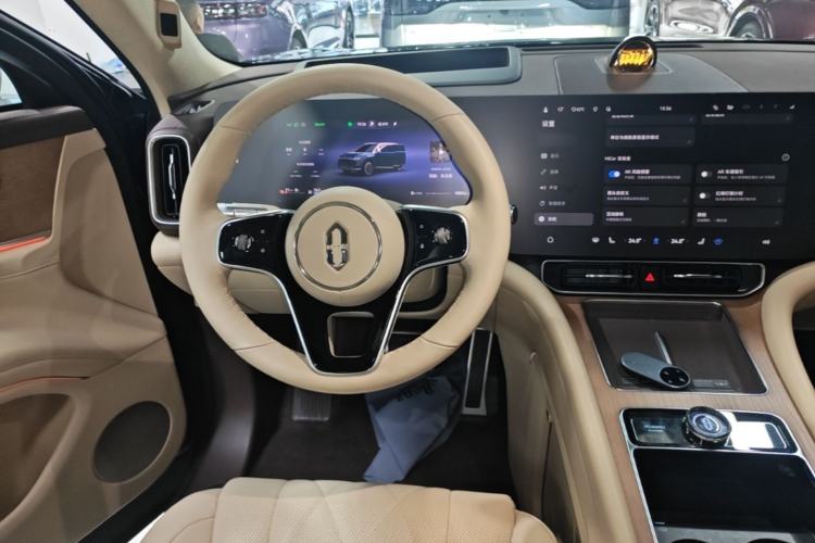 Used Hima AITO M9 2024 Range-Extended Ultra Version 52 kWh 6-Seater Model Steering Wheel