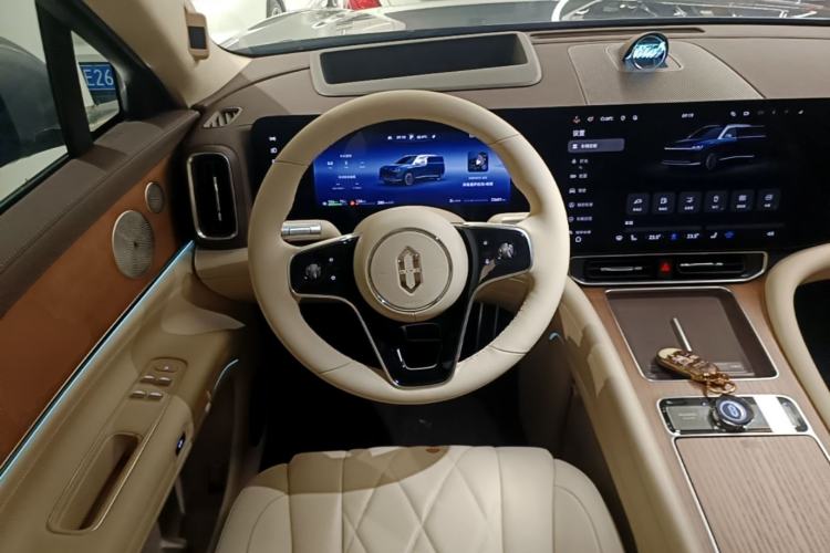Used Hima AITO M9 2024 Range-Extended Ultra Version 42 kWh 6-Seater Model Steering Wheel