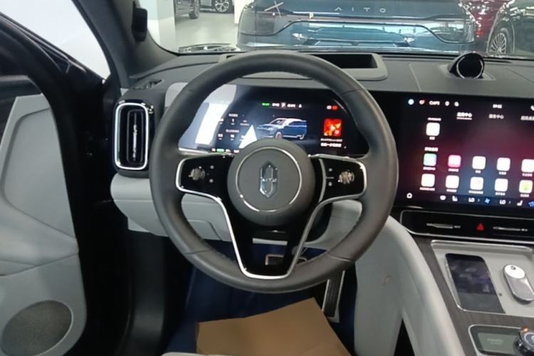 Used Hima AITO M9 2024 All-Electric Ultra Version 100 kWh 6-Seater Model Steering Wheel