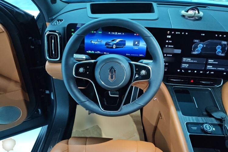 Used Hima AITO M9 2024 Range-Extended Ultra Version 52 kWh 6-Seater Model Steering Wheel