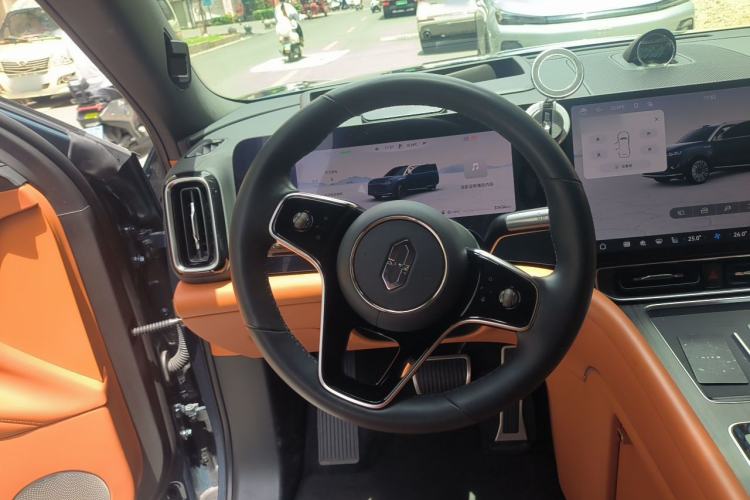 Used Hima AITO M9 2024 Range-Extended Ultra Version 52 kWh 6-Seater Model Steering Wheel