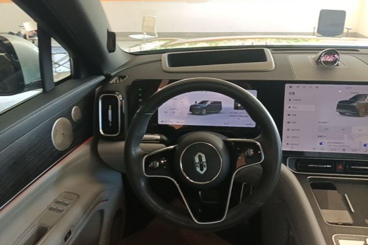 Used Hima AITO M9 2024 All-Electric Ultra Version 100 kWh 6-Seater Model Steering Wheel