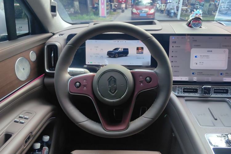 Used Hima AITO M9 2024 All-Electric Ultra Version 100 kWh 5-Seater Model Steering Wheel