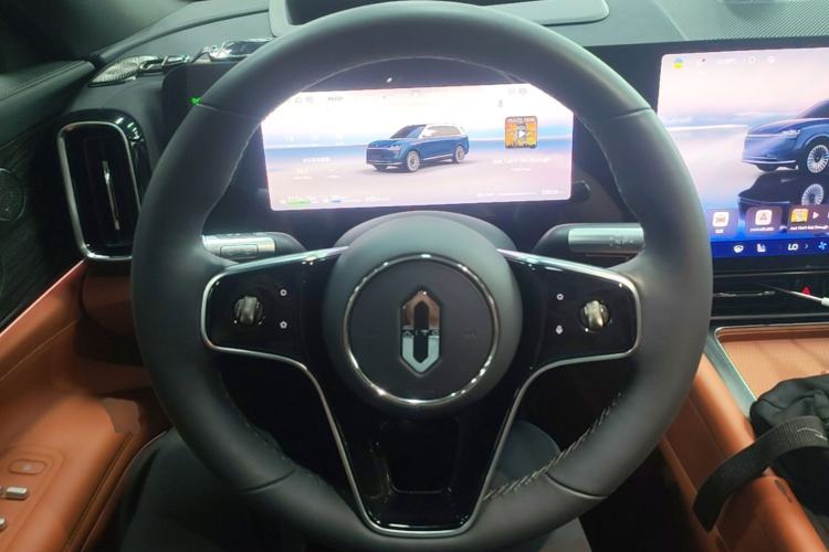 Used Hima AITO M9 2024 Range-Extended Ultra Version 52 kWh 5-Seater Model Steering Wheel