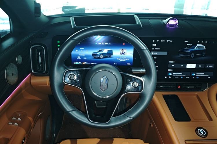 Used Hima AITO M9 2024 Range-Extended Ultra Version 42 kWh 6-Seater Model Steering Wheel