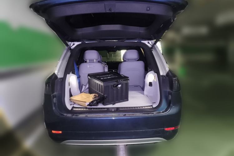 Used Hima AITO M9 2024 Range-Extended Ultra Version 42 kWh 6-Seater Model Trunk