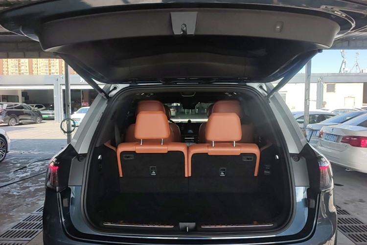 Used Hima AITO M9 2024 Range-Extended Ultra Version 42 kWh 6-Seater Model Trunk
