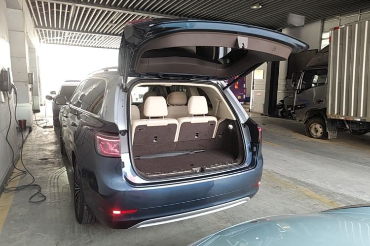 Used Hima AITO M9 2024 Range-Extended Ultra Version 42 kWh 6-Seater Model Trunk