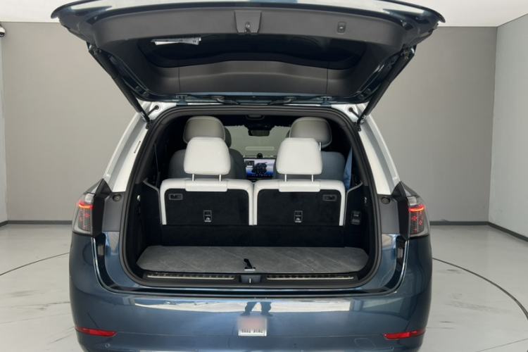 Used Hima AITO M9 2024 Range-Extended Ultra Version 52 kWh 6-Seater Model Trunk