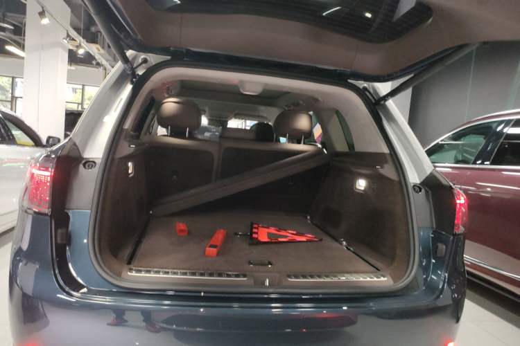 Used Hima AITO M9 2024 Range-Extended Ultra Version 52 kWh 5-Seater Model Trunk