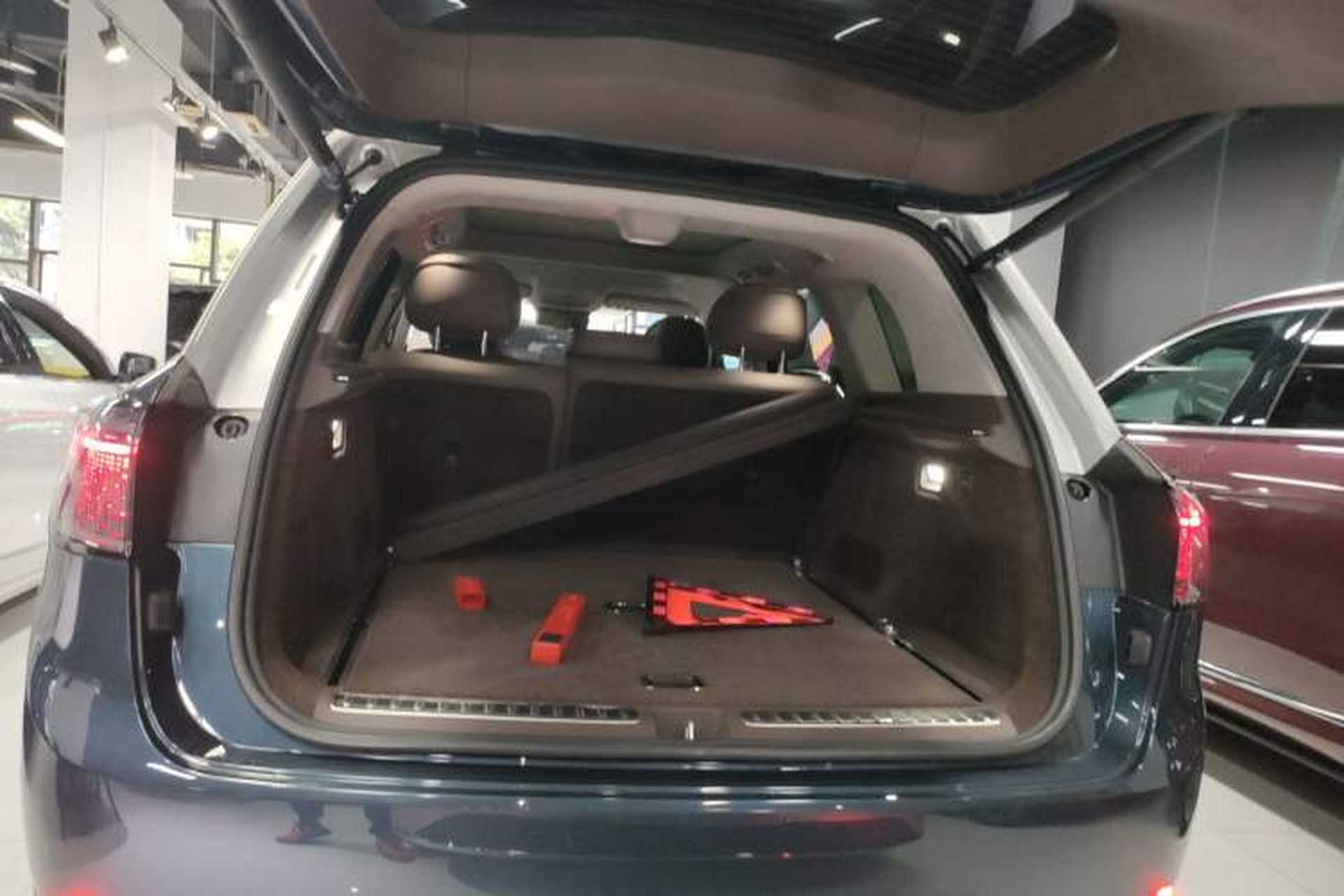 Used Hima AITO M9 2024 Range-Extended Ultra Version 52 kWh 5-Seater Model Trunk