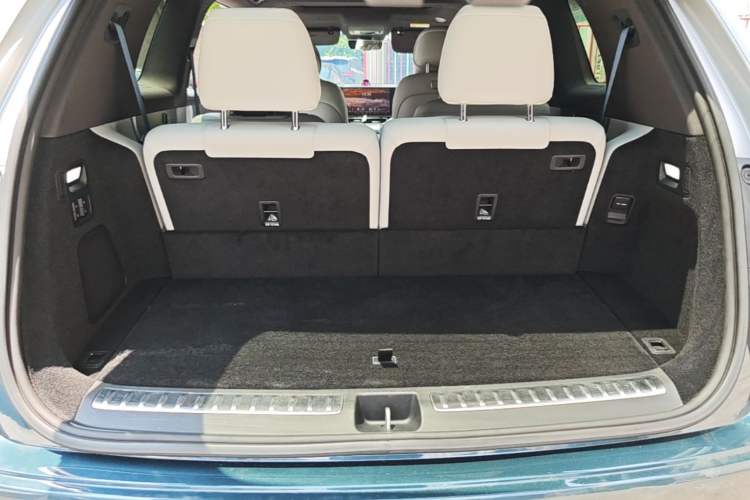 Used Hima AITO M9 2024 Range-Extended Ultra Version 42 kWh 6-Seater Model Trunk
