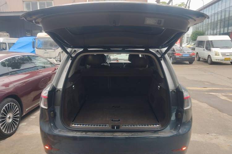 Used Hima AITO M9 2024 Range-Extended Ultra Version 52 kWh 5-Seater Model Trunk