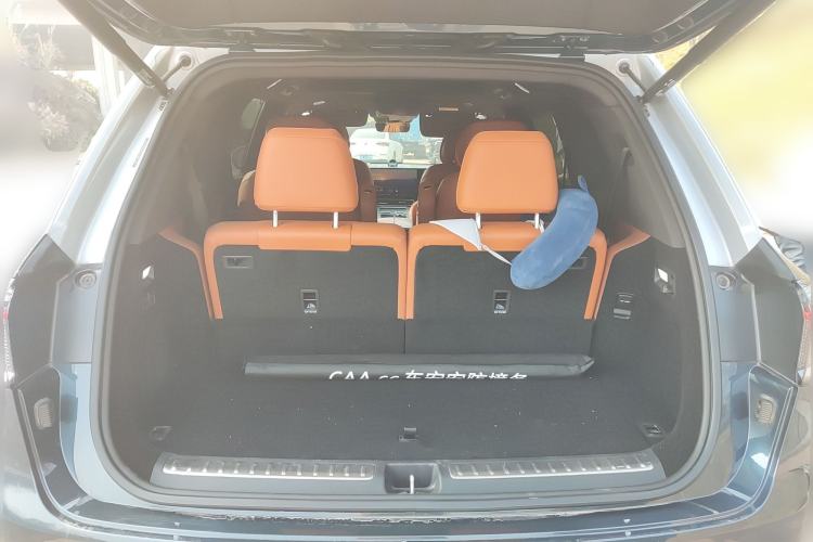 Used Hima AITO M9 2024 Range-Extended Max Edition 42 kWh 6-Seater Version Trunk