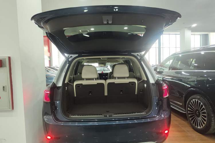 Used Hima AITO M9 2024 Range-Extended Ultra Version 42 kWh 6-Seater Model Trunk