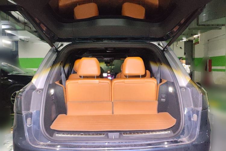 Used Hima AITO M9 2024 Range-Extended Ultra Version 52 kWh 6-Seater Model Trunk