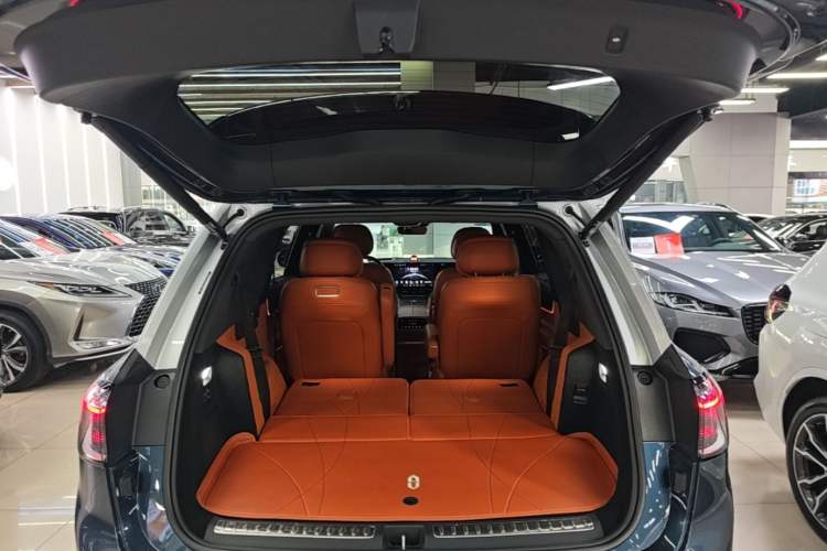 Used Hima AITO M9 2024 Range-Extended Ultra Version 42 kWh 6-Seater Model Trunk