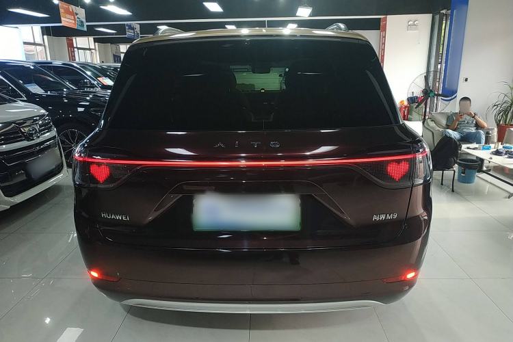 Used Hima AITO M9 2024 Range-Extended Max Edition 42 kWh 6-Seater Version Exterior 4