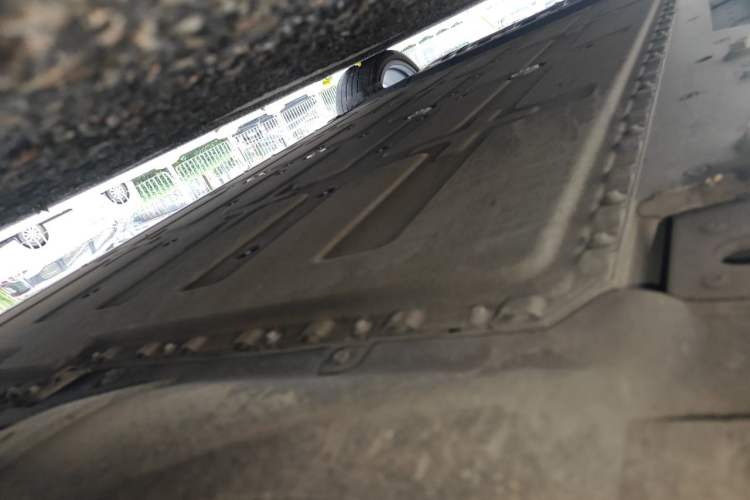 Used Hima AITO M9 2024 All-Electric Ultra Version 100 kWh 6-Seater Model Chassis Front Right