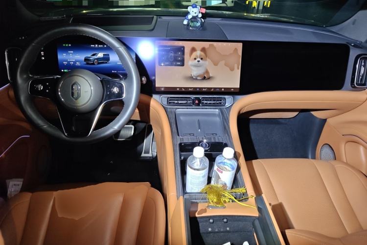 Used Hima AITO M9 2024 All-Electric Ultra Version 100 kWh 6-Seater Model Center Console