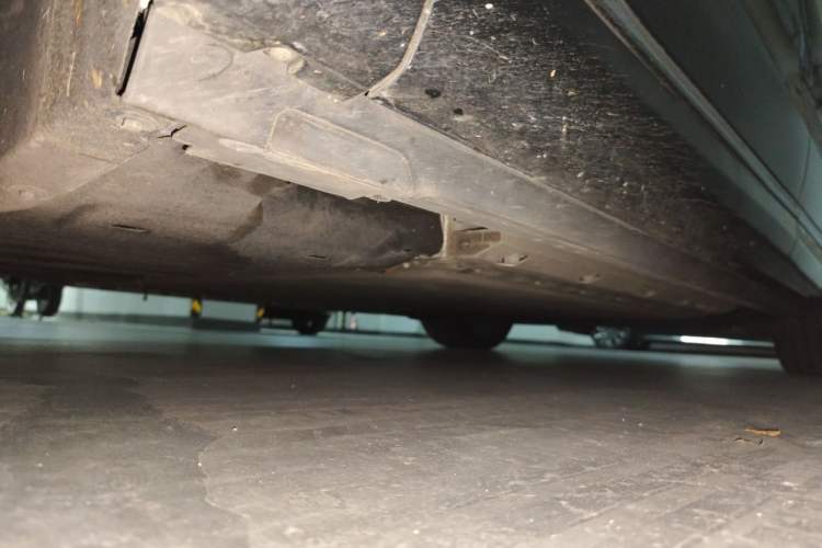 Used Hima AITO M9 2024 Range-Extended Ultra Version 42 kWh 6-Seater Model Chassis Front Left