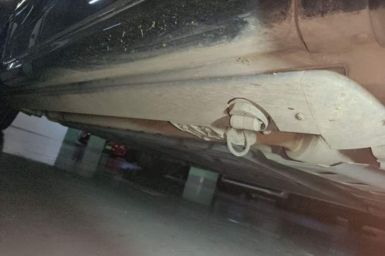 Used Hima AITO M9 2024 Range-Extended Ultra Version 42 kWh 6-Seater Model Chassis Front Right