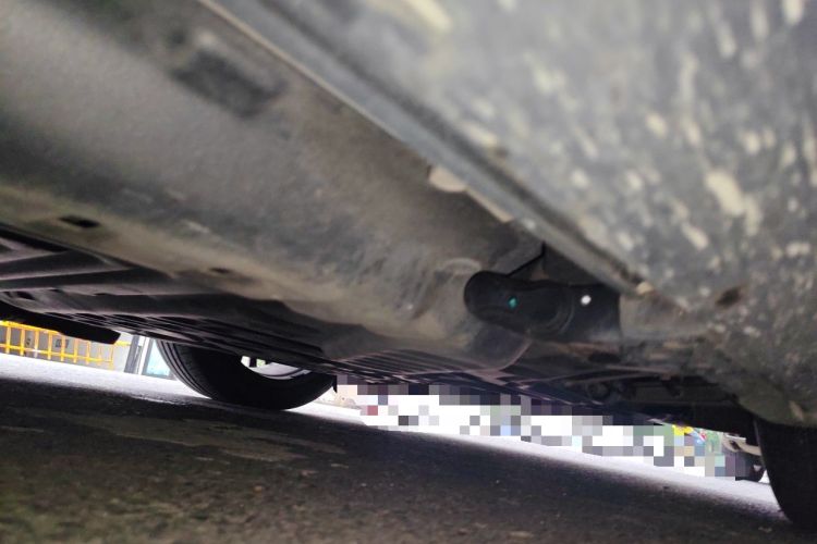 Used Hima AITO M9 2024 Range-Extended Ultra Version 42 kWh 6-Seater Model Chassis Front Right