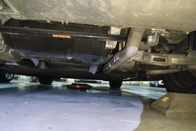 Used Hima AITO M9 2024 Range-Extended Ultra Version 42 kWh 6-Seater Model Chassis Rear