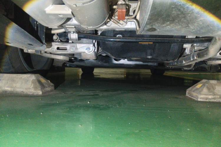 Used Hima AITO M9 2024 Range-Extended Ultra Version 52 kWh 6-Seater Model Chassis Rear
