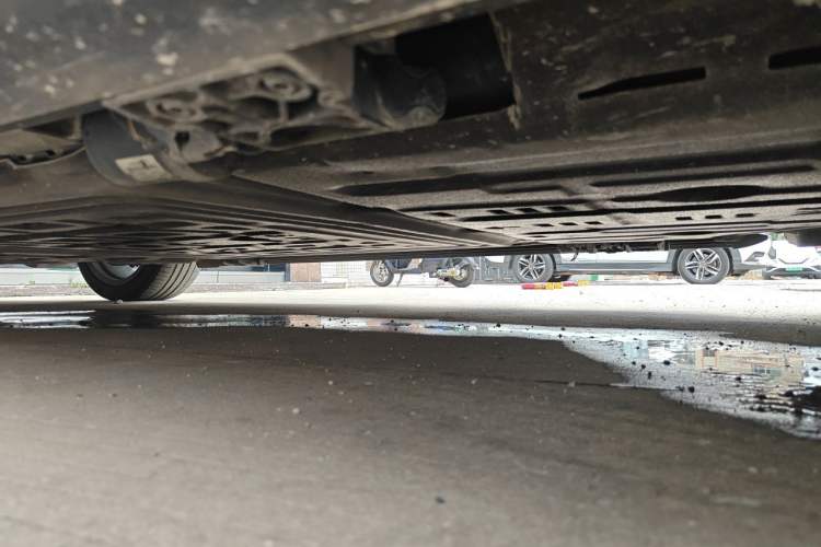 Used Hima AITO M9 2024 Range-Extended Ultra Version 42 kWh 6-Seater Model Chassis Rear Left