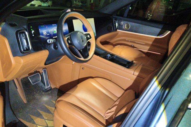 Used Hima AITO M9 2024 Range-Extended Ultra Version 42 kWh 6-Seater Model Driver Seat