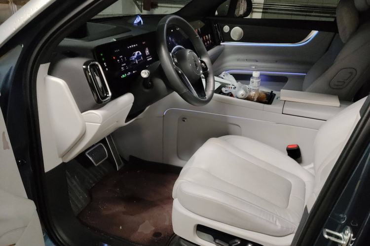 Used Hima AITO M9 2024 Range-Extended Max Edition 42 kWh 6-Seater Version Driver Seat