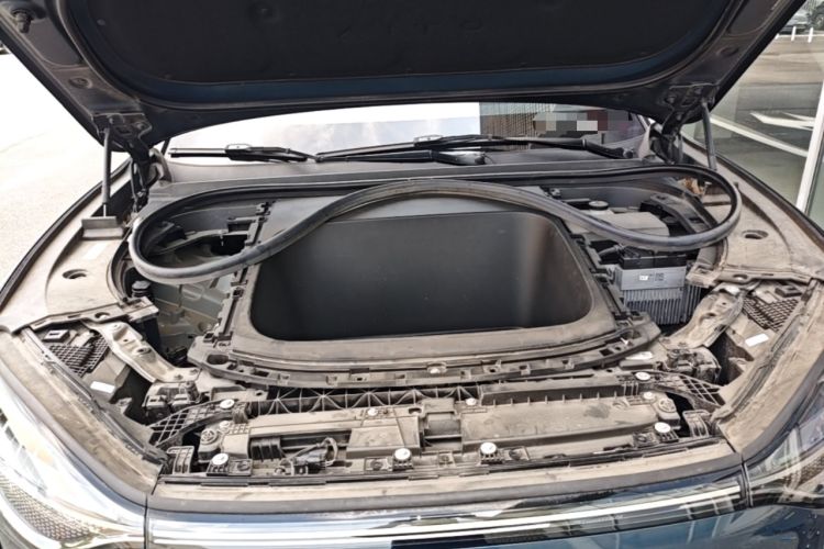 Used Hima AITO M9 2024 All-Electric Max Version 100 kWh 6-Seater Engine Bay