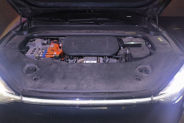 Used Hima AITO M9 2024 Range-Extended Ultra Version 42 kWh 6-Seater Model Engine Bay