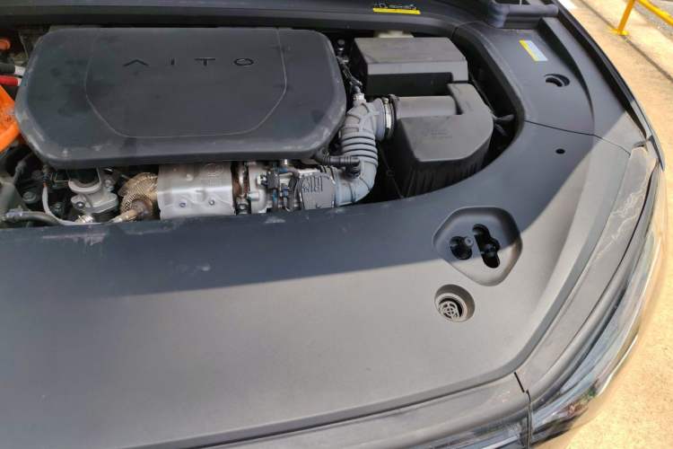 Used Hima AITO M9 2024 Range-Extended Max Edition 42 kWh 6-Seater Version Engine Bay Left