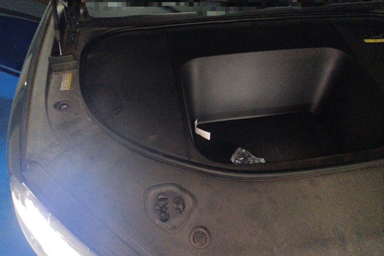 Used Hima AITO M9 2024 All-Electric Ultra Version 100 kWh 5-Seater Model Engine Bay Right