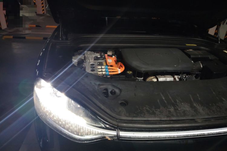 Used Hima AITO M9 2024 Range-Extended Ultra Version 42 kWh 6-Seater Model Engine Bay Right